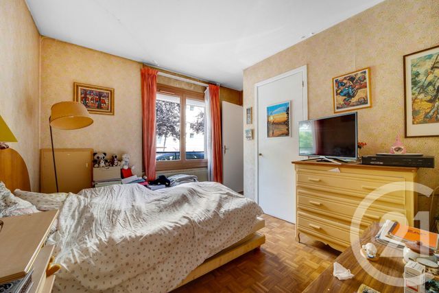 Appartement F2 à vendre - 2 pièces - 45.06 m2 - MONTROUGE - 92 - ILE-DE-FRANCE - Century 21 Côté Mairie