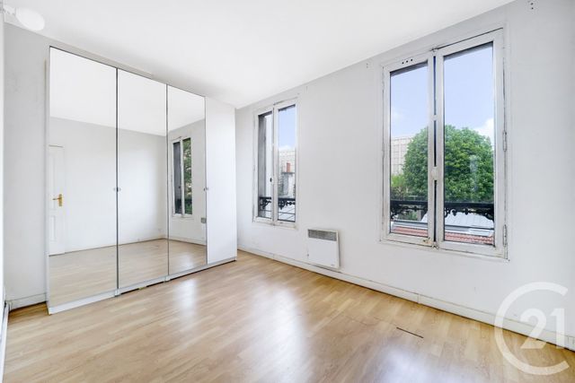 Appartement F3 à vendre - 3 pièces - 52.01 m2 - MONTROUGE - 92 - ILE-DE-FRANCE - Century 21 Côté Mairie
