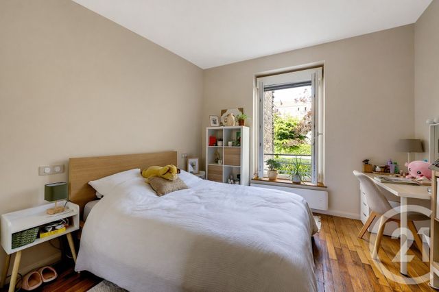 Appartement F4 à vendre - 4 pièces - 83.12 m2 - MONTROUGE - 92 - ILE-DE-FRANCE - Century 21 Côté Mairie