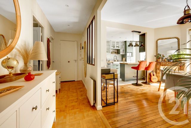 Appartement F4 à vendre - 4 pièces - 83.12 m2 - MONTROUGE - 92 - ILE-DE-FRANCE - Century 21 Côté Mairie
