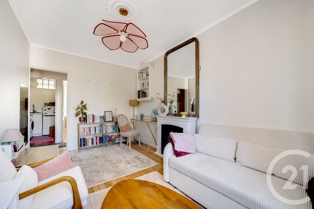 Appartement F2 à vendre - 2 pièces - 28.52 m2 - PARIS - 75010 - ILE-DE-FRANCE - Century 21 Côté Mairie