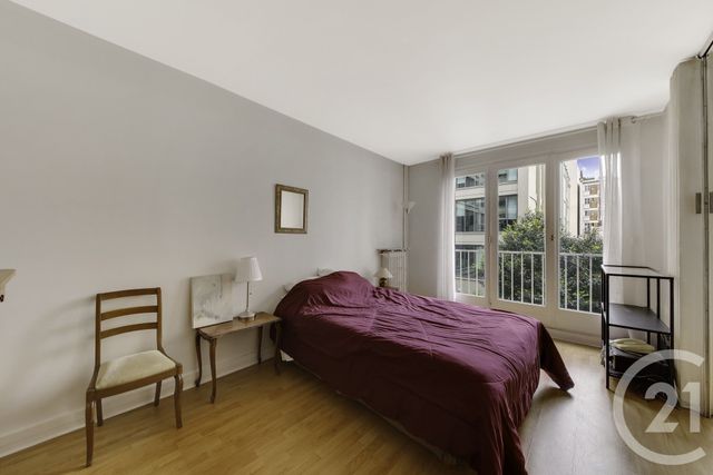Appartement F2 à vendre - 2 pièces - 44.57 m2 - PARIS - 75015 - ILE-DE-FRANCE - Century 21 Côté Mairie