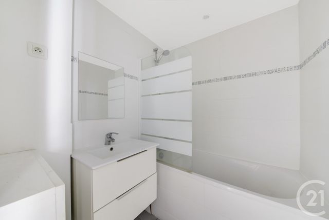 Appartement F2 à vendre - 2 pièces - 44.57 m2 - PARIS - 75015 - ILE-DE-FRANCE - Century 21 Côté Mairie