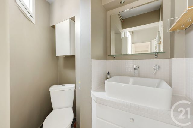 Appartement F3 à vendre - 3 pièces - 57.37 m2 - MONTROUGE - 92 - ILE-DE-FRANCE - Century 21 Côté Mairie