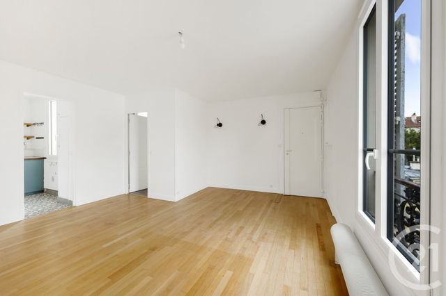 Appartement F3 à vendre - 3 pièces - 57.37 m2 - MONTROUGE - 92 - ILE-DE-FRANCE - Century 21 Côté Mairie