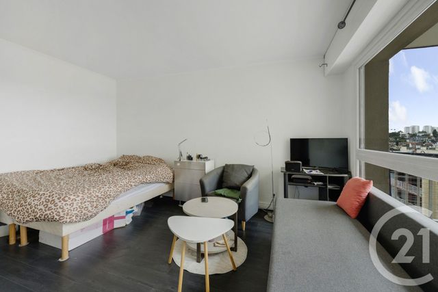 Appartement F3 à vendre - 3 pièces - 69.87 m2 - CACHAN - 94 - ILE-DE-FRANCE - Century 21 Côté Mairie
