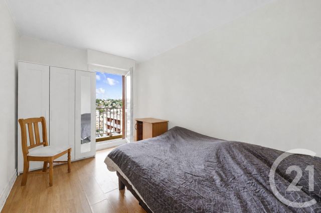 Appartement F3 à vendre - 3 pièces - 69.87 m2 - CACHAN - 94 - ILE-DE-FRANCE - Century 21 Côté Mairie