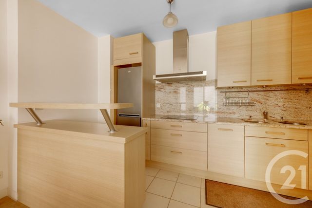 Appartement F3 à vendre - 3 pièces - 66.76 m2 - MONTROUGE - 92 - ILE-DE-FRANCE - Century 21 Côté Mairie