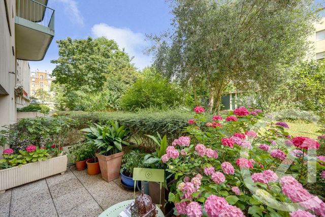 Appartement F1 à vendre - 1 pièce - 31.0 m2 - MONTROUGE - 92 - ILE-DE-FRANCE - Century 21 Côté Mairie