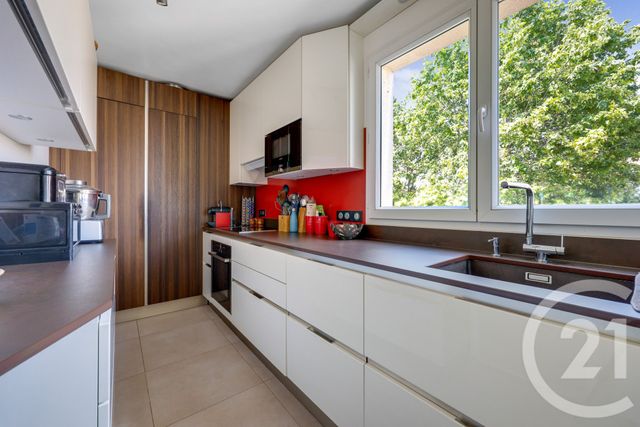 Appartement F5 à vendre - 5 pièces - 112.0 m2 - MONTROUGE - 92 - ILE-DE-FRANCE - Century 21 Côté Mairie