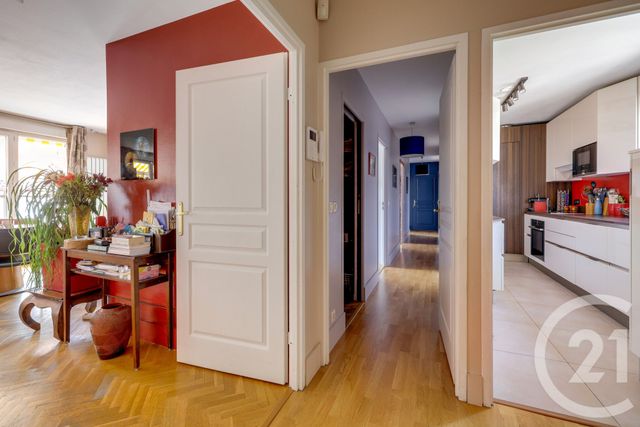 Appartement F5 à vendre - 5 pièces - 112.0 m2 - MONTROUGE - 92 - ILE-DE-FRANCE - Century 21 Côté Mairie