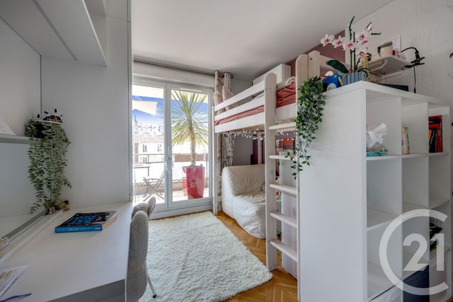 Appartement F5 à vendre - 5 pièces - 112.0 m2 - MONTROUGE - 92 - ILE-DE-FRANCE - Century 21 Côté Mairie