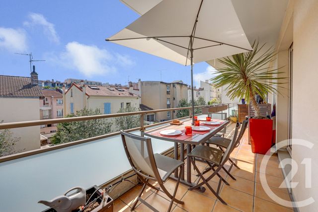 Appartement F5 à vendre - 5 pièces - 112.0 m2 - MONTROUGE - 92 - ILE-DE-FRANCE - Century 21 Côté Mairie