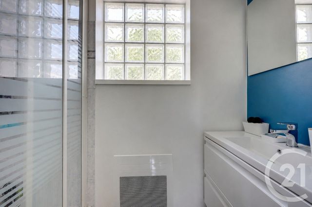 Appartement F5 à vendre - 5 pièces - 112.0 m2 - MONTROUGE - 92 - ILE-DE-FRANCE - Century 21 Côté Mairie