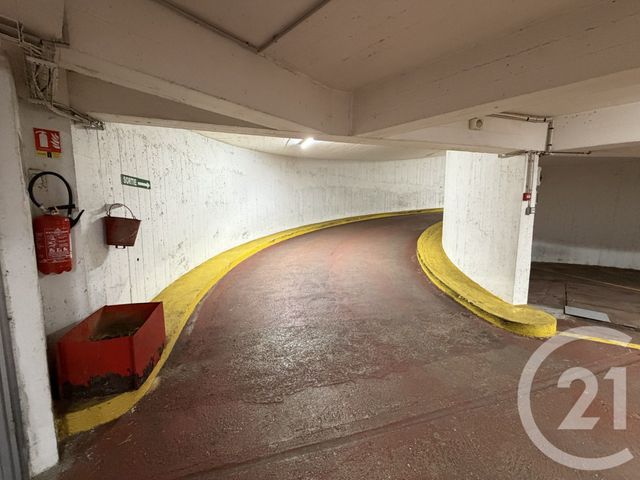 parking à vendre - 9.3 m2 - MONTROUGE - 92 - ILE-DE-FRANCE - Century 21 Côté Mairie