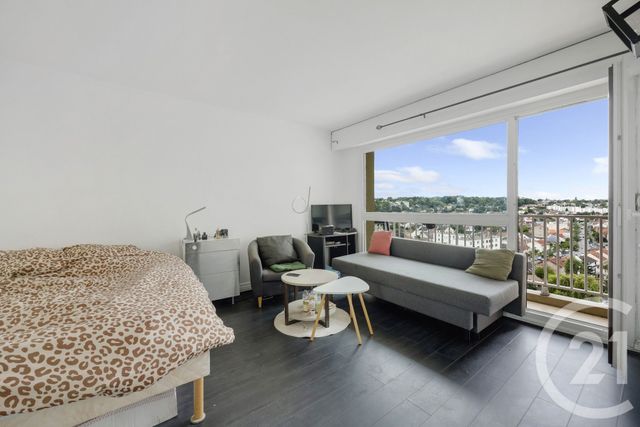 Appartement F3 à vendre - 3 pièces - 69.87 m2 - CACHAN - 94 - ILE-DE-FRANCE - Century 21 Côté Mairie