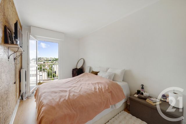 Appartement F3 à vendre - 3 pièces - 69.87 m2 - CACHAN - 94 - ILE-DE-FRANCE - Century 21 Côté Mairie