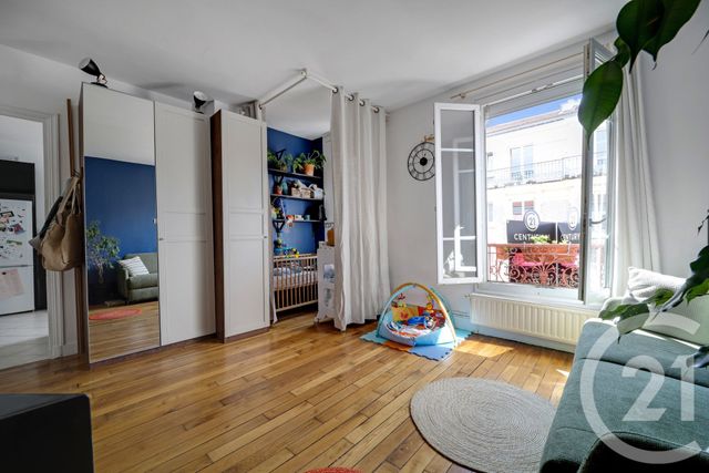 Appartement F2 à vendre - 2 pièces - 58.73 m2 - MONTROUGE - 92 - ILE-DE-FRANCE - Century 21 Côté Mairie