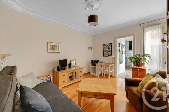 Appartement F2 à vendre - 2 pièces - 40.52 m2 - MONTROUGE - 92 - ILE-DE-FRANCE - Century 21 Côté Mairie