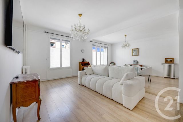Appartement F3 à vendre - 4 pièces - 101.0 m2 - MONTROUGE - 92 - ILE-DE-FRANCE - Century 21 Côté Mairie