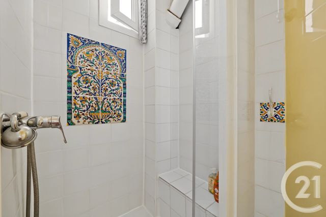 Appartement F3 à vendre - 3 pièces - 48.32 m2 - MONTROUGE - 92 - ILE-DE-FRANCE - Century 21 Côté Mairie