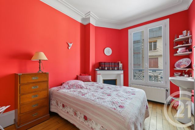 Appartement T3 à vendre - 3 pièces - 48.32 m2 - MONTROUGE - 92 - ILE-DE-FRANCE - Century 21 Côté Mairie