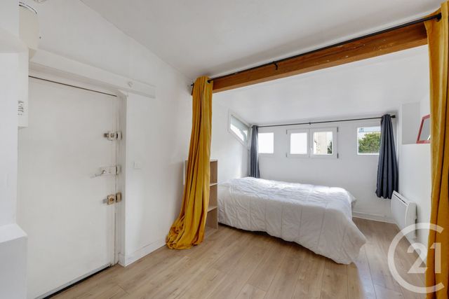 Appartement F1 à vendre - 1 pièce - 25.43 m2 - MONTROUGE - 92 - ILE-DE-FRANCE - Century 21 Côté Mairie