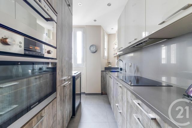 Afficher la photo en grand Appartement F4 à vendre - 4 pièces - 81.59 m2 - MONTROUGE - 92 - ILE-DE-FRANCE - Century 21 Côté Mairie
