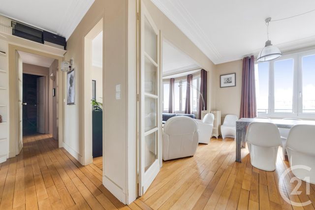 Afficher la photo en grand Appartement F4 à vendre - 4 pièces - 81.59 m2 - MONTROUGE - 92 - ILE-DE-FRANCE - Century 21 Côté Mairie