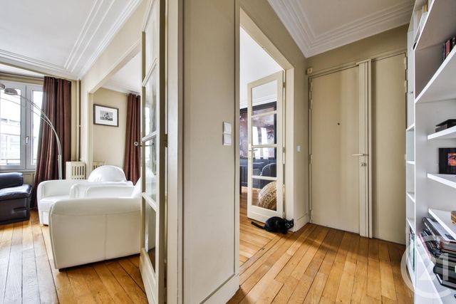 Afficher la photo en grand Appartement F4 à vendre - 4 pièces - 81.59 m2 - MONTROUGE - 92 - ILE-DE-FRANCE - Century 21 Côté Mairie