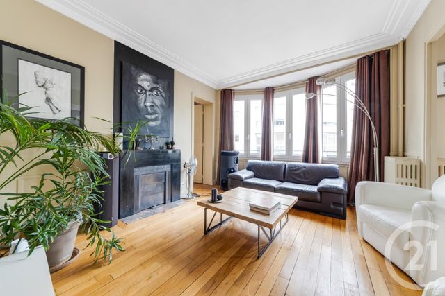 Afficher la photo en grand Appartement F4 à vendre - 4 pièces - 81.59 m2 - MONTROUGE - 92 - ILE-DE-FRANCE - Century 21 Côté Mairie